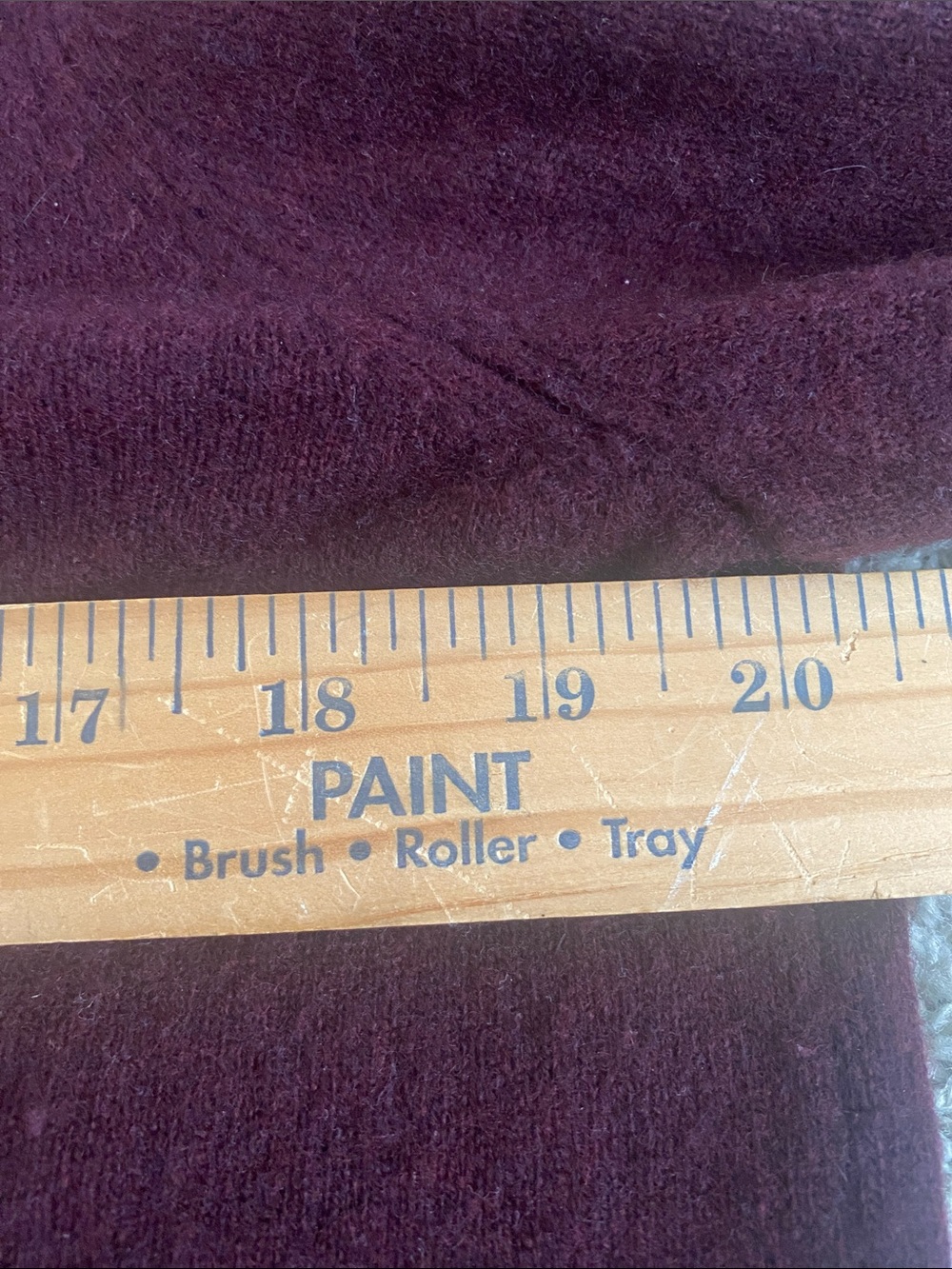 Quince Mongolian Cashmere Crew Sweater Burgundy Size LARGE - Picture 7 of 10